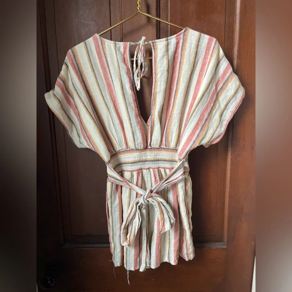 American Eagle women’s small striped romper - Picture 5 of 6